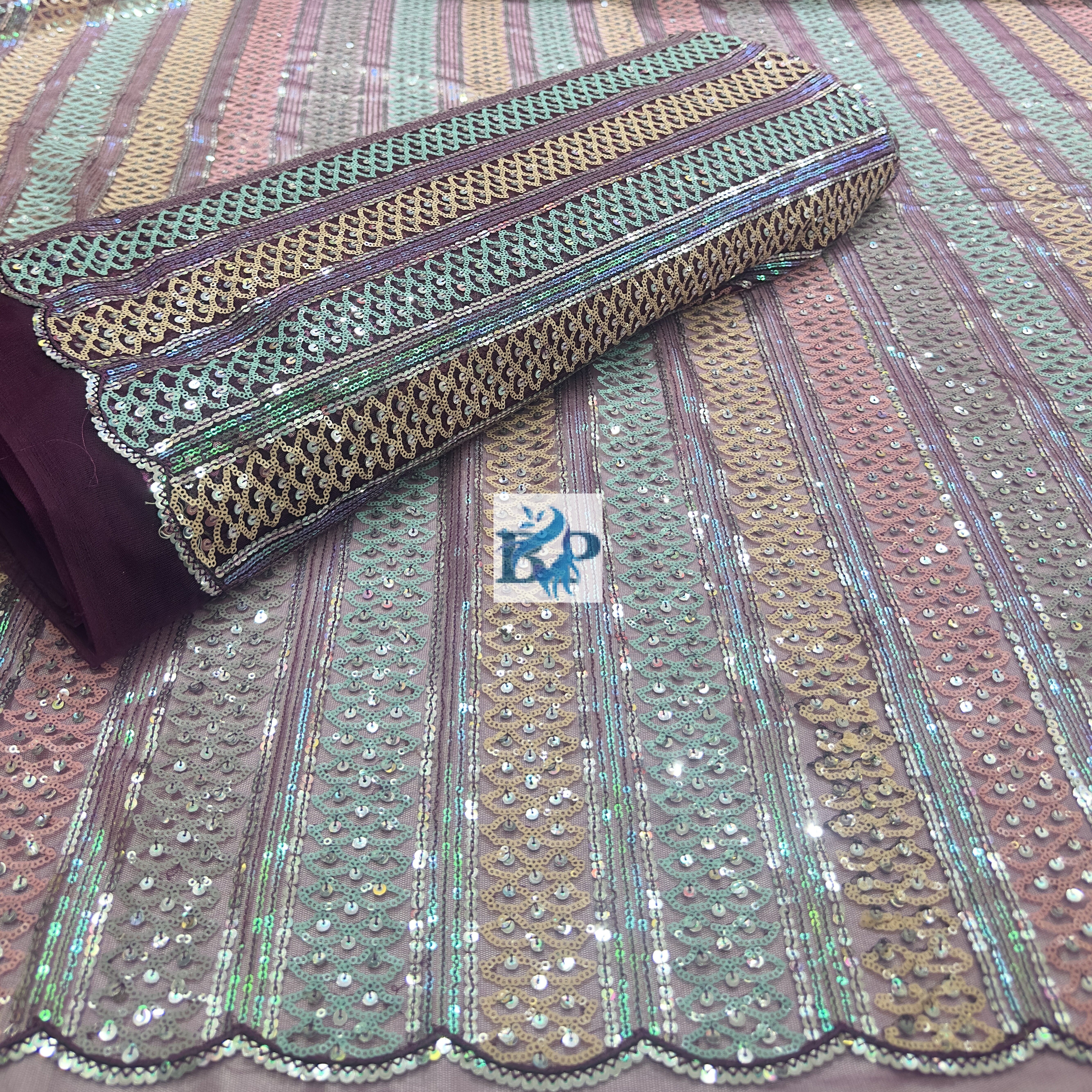 Multicolor sequence fabric