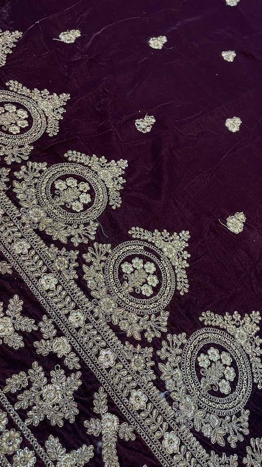 9000 EMBROIDERY VELVET