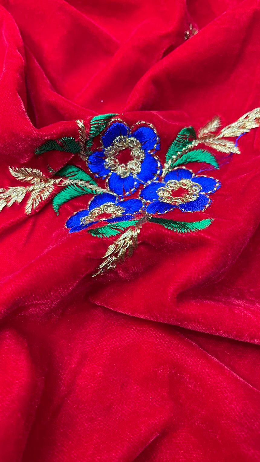 9000 EMBROIDERY VELVET