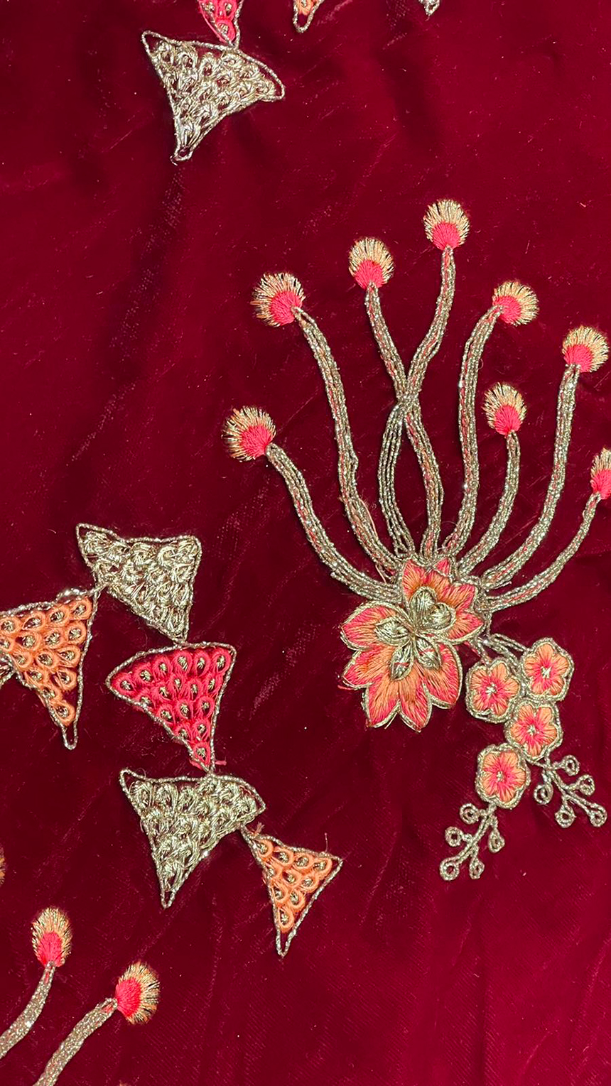 9000 EMBROIDERY VELVET