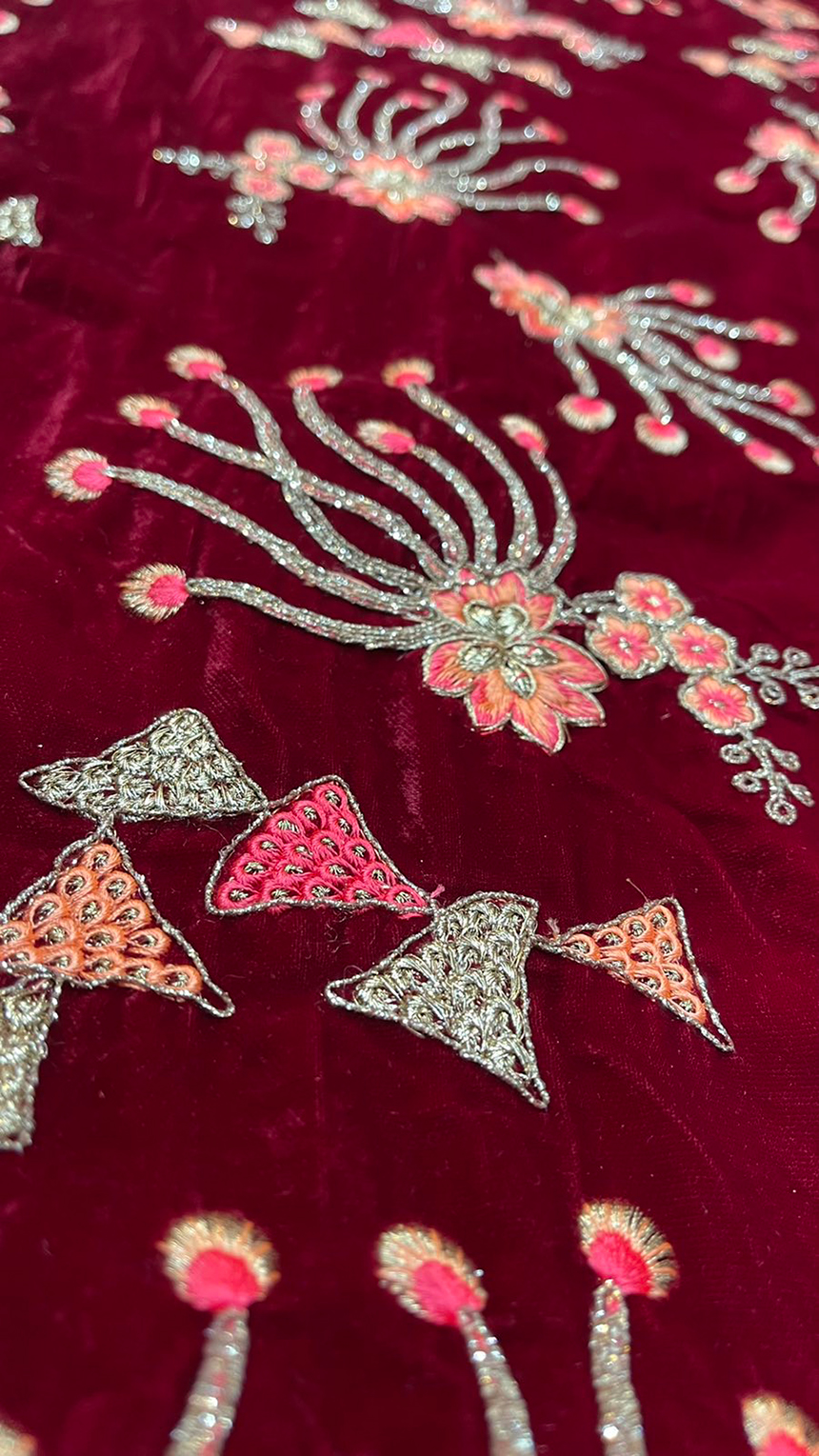 9000 EMBROIDERY VELVET